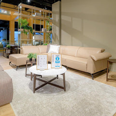 IMAGES | NATUZZI EDITIONS Leggiadro C143